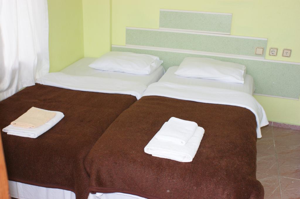 Flora Hotel Koycegiz  Pokoj fotografie