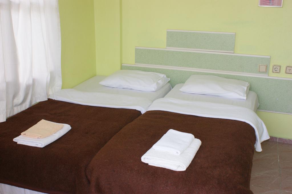 Flora Hotel Koycegiz  Pokoj fotografie