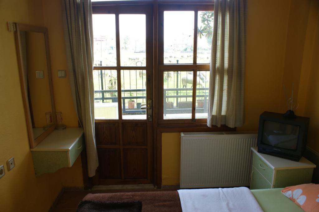 Flora Hotel Koycegiz  Pokoj fotografie